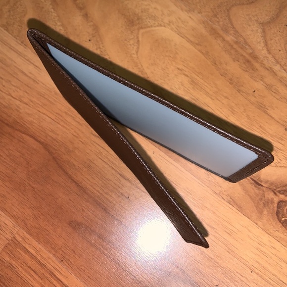 Authentic Louis Vuitton Taiga Leather ID / Card Holder - Picture 7 of 9